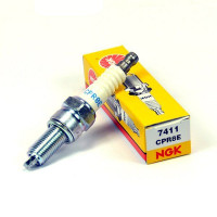 Свічка NGK CPR8E 7411 Свічка NGK CPR8E 7411