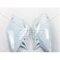 Бокові панелі зад UFO HONDA CRF 450R 02-04 білий Бокові панелі зад UFO HONDA CRF 450R 02-04 білий