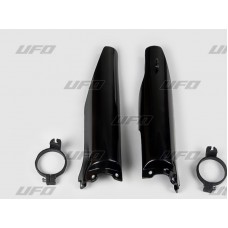 Захист вилки UFO KAWASAKI KX 125/250 05-14, KXF 250 04-05 чорний Захист вилки UFO KAWASAKI KX 125/250 05-14, KXF 250 04-05 чорний